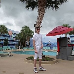 Meet your Posher, Jayden